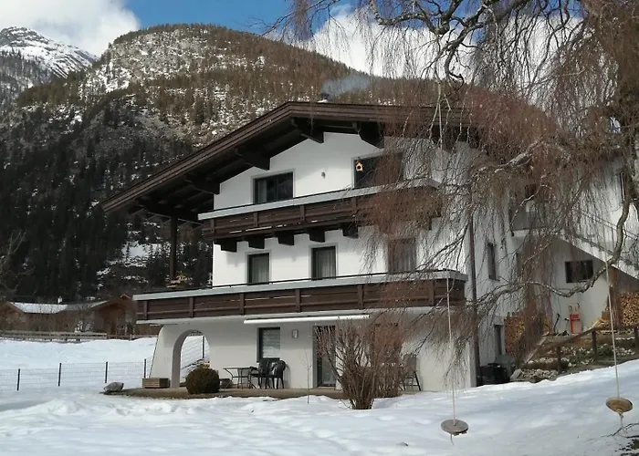 2 Zimmerwohnung Mit Kueche U. Bad * لوفر